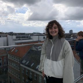 Alessia, Babysitter in Voorschoten