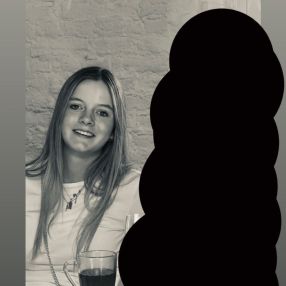 Frederieke, Babysitter in Hoensbroek