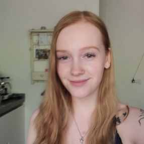 Nienke, Babysitter in IJsselstein