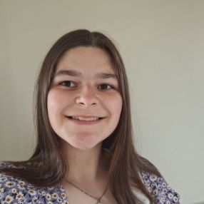 Isabella, Babysitter in Venhuizen