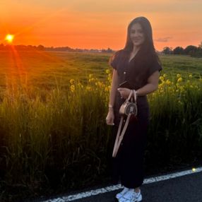 Malak, Babysitter in Wilnis