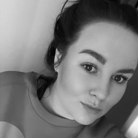 Eline, Babysitter in Apeldoorn