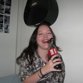 Eline, Oppas in Westervoort