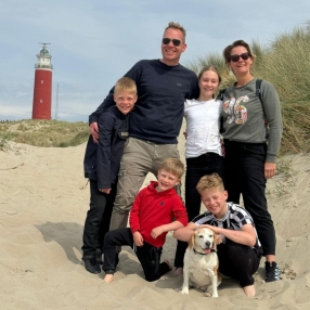 Suellen, Family in Borne