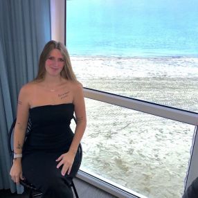Jaimy, Babysitter in Rozenburg