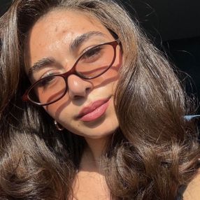 Cansu, Babysitter in Zeewolde