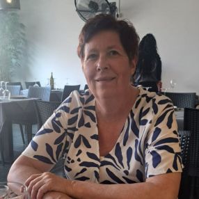 Karin, Oppas in Boxtel