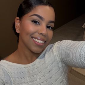 Mayram, Babysitter in Capelle aan Den IJssel