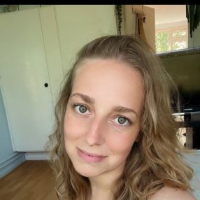 Florianne, Babysitter in Leeuwarden