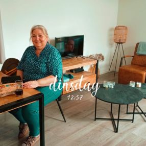 Dorinda, Babysitter in Joure