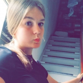 Jolien, Babysitter in Creil
