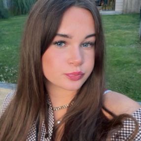 Jill, Oppas in Moordrecht