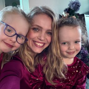Carlien, Family in Helmond