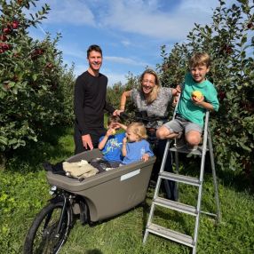 Tyas, Gezin in Haarlemmermeer