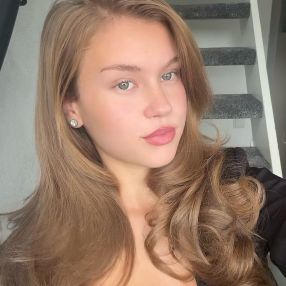 Jaleesha, Babysitter in Rozenburg
