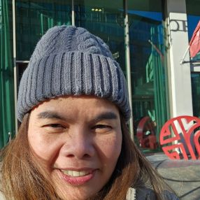 Yuwaree, Oppas in Nieuwkuijk