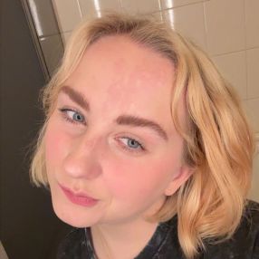 Esmee, Oppas in De Meern