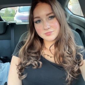 Jasmijn Hordijk, Babysitter in Heinenoord
