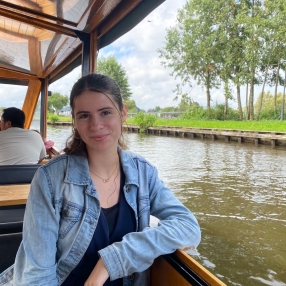 Kate, Oppas in Rhenen