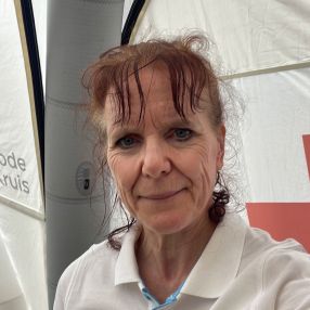 Angelique, Oppas in Zuid-Scharwoude