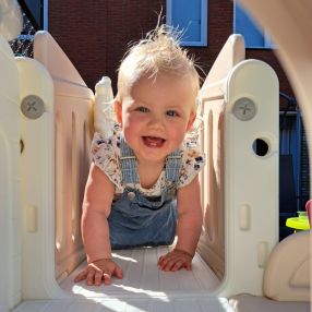 Sharon, Gezin in Veenendaal