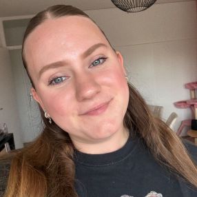 Rachelle, Babysitter in Den Helder