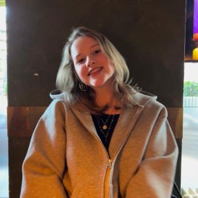 Linde, Babysitter in Papendrecht