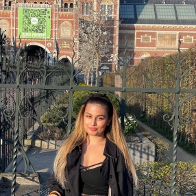 Emy, Babysitter in Nieuwegein