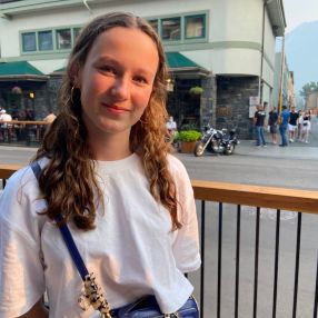 Florine, Babysitter in Naarden