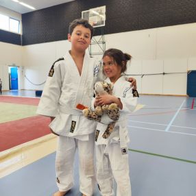 Viviana, Gezin in Monster