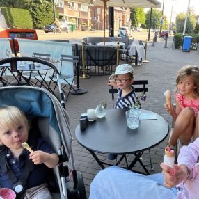 Mette, Gezin in Rotterdam