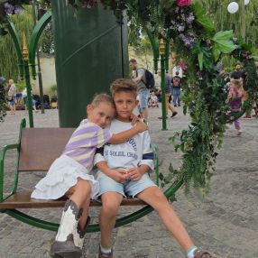 Lindi, Gezin in Waalwijk