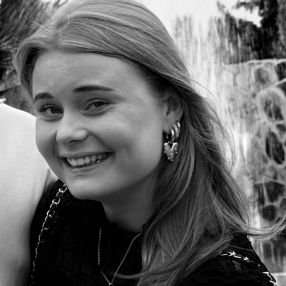 Danique, Babysitter in Delden