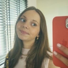 Anouk, Babysitter in Cuijk