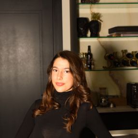 Nova, Babysitter in Aalsmeer