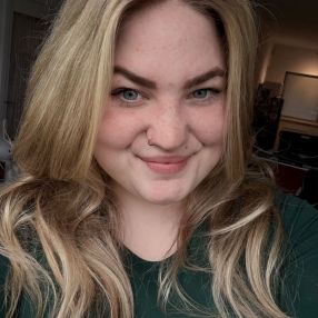 Carlijn, Oppas in Twello