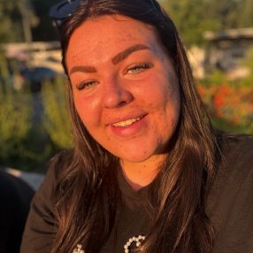 Sanne, Babysitter in Duiven