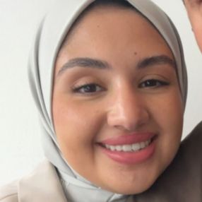 Toua, Oppas in Hoofddorp