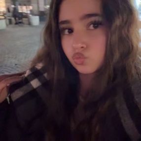 Natalee, Oppas in Sittard