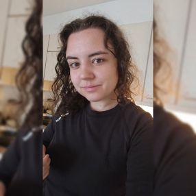 Maddy, Babysitter in Apeldoorn