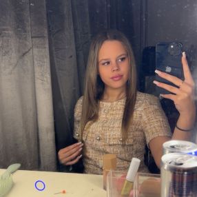 Alicha, Babysitter in Tilburg