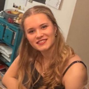 Lise, Babysitter in Diemen