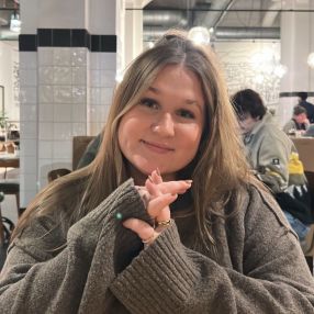 Meike, Babysitter in Hasselt