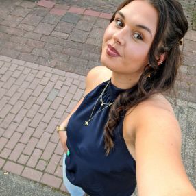 Nynke, Babysitter in Zeist