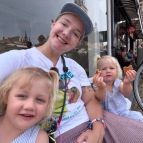 Joey, Gezin in Delft