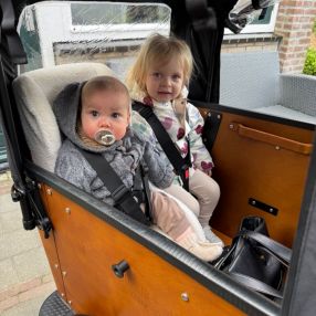 Simone, Gezin in Zevenhuizen