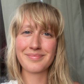 Dayla, Babysitter in Hilversum