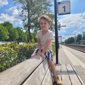 Manouk, Family in Duiven