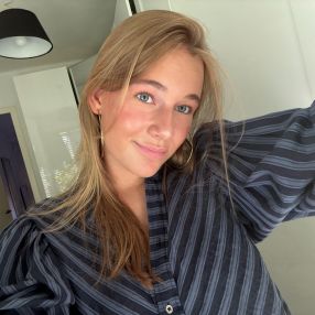 Annabel, Babysitter in Vught