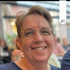 Jolanda, Babysitter in Druten